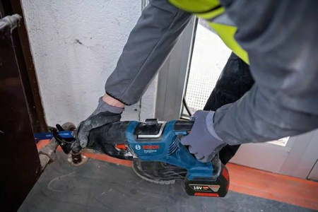 Bosch Piła szablasta 18V GSA 185-Li 1 x 5,0 Ah, karton