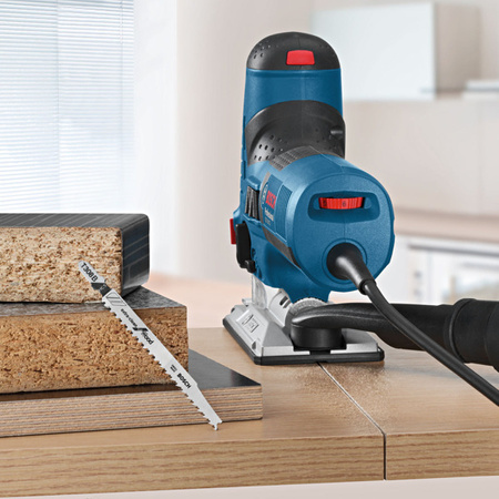 Wyrzynarka Bosch GST 160 CE 800W LBox