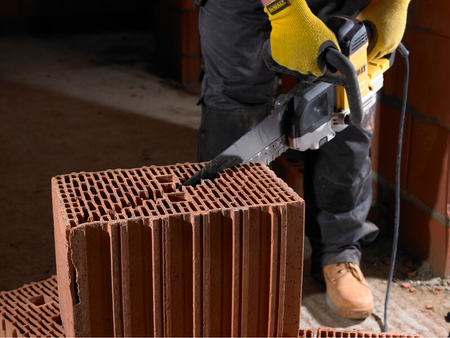 Dewalt Brzeszczoty do pilarki ALLIGATOR® dł. robocza 430 mm, 78 zęby HM, cięcie w cegle perforowanej z otworami pionowymi (np. POROTON®, POROTHERM®, UNIPOR®) do klasy wytrzymałości 20 N/mm2, do stosowania z DWE397/398/399 opk 2 szt