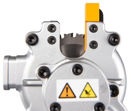 Makita Akumulatorowa przecinarka do prętów zbrojeniowych 10-25mm   DSC251ZK bez akumulatorów i ładowarki