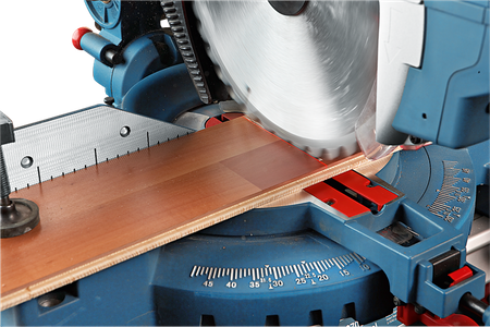 Bosch Ukośnica GTM 12 JL 1800W 305 mm; box