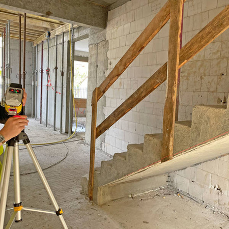 Nivel System CL3R Czerwony multi-laser krzyżowy (3 x 360°), Bluetooth