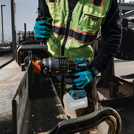 Makita Akumulatorowa dziurkarka z silnikiem bezszczotkowym PP001GZK bez akumulatorów i ładowarki w walizce