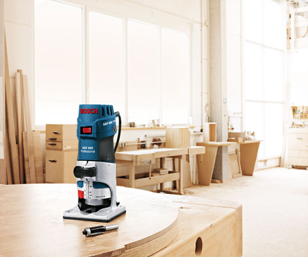 Frezarka Bosch GKF 600 Professional 600 W 33000 obr\min; uchwyt 6,0\8,0 mm, walizka