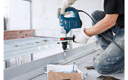 Bosch Młot udarowo-obrotowy GBH 4-32 DFR 900 W / 4,2 J