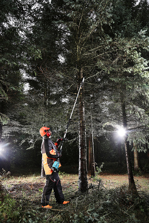 Makita Akumulatorowe urządzenie wielofunkcyjne ogrodowe 2 x 18V DUX60Z bez akumulatorów i ładowarki