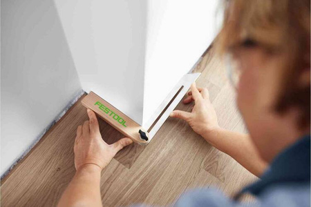 Festool Akumulatorowa ukośnica SYMC 70 EB-Basic