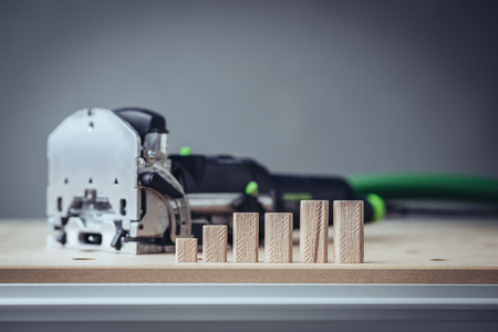 Festool Frezarka do połączeń DF 500 Q-Plus wersja limitowana na 100 lat z czapką i w niebieskim Systainerze